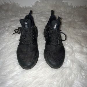 Authentic Nike Air Huarache Black Shoes